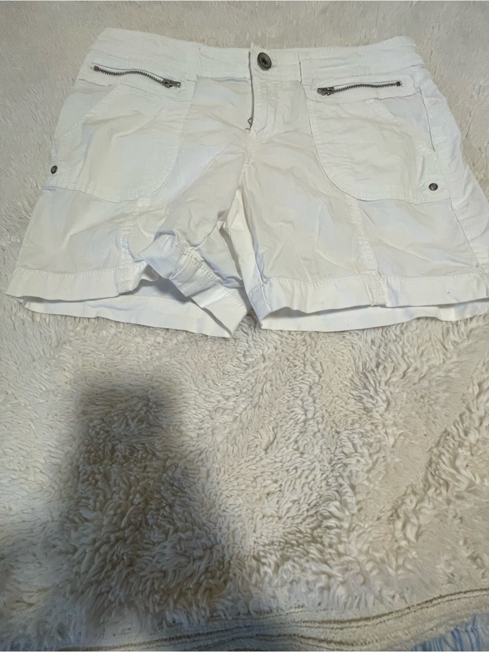 Summer White Utility Cargo Shorts for Women. Item # 11638